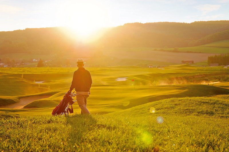 Sonnenaufgang auf Bahn 8