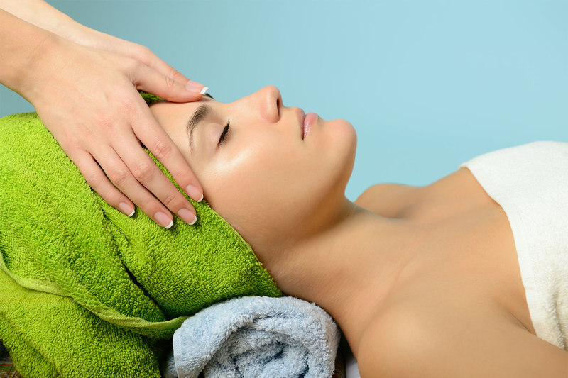 Anti-Stress-Gesichtsmassage