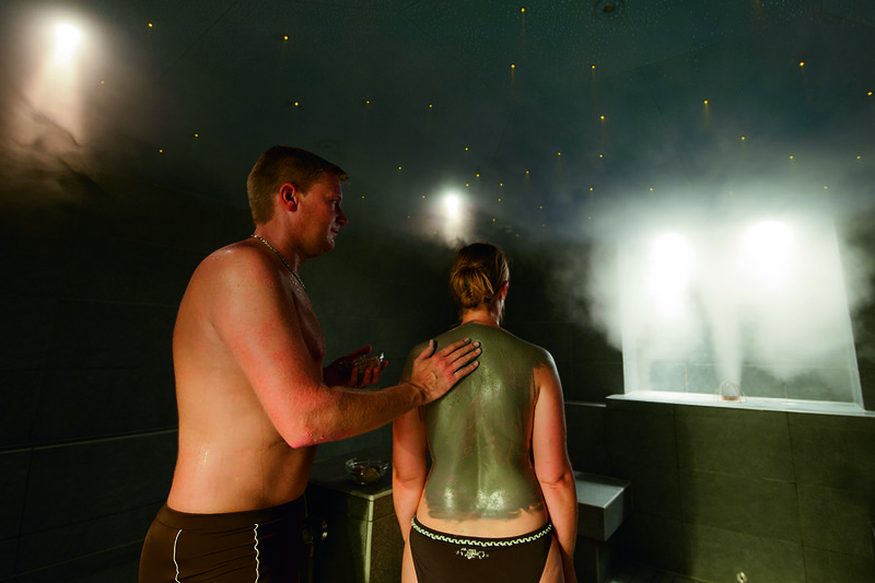 Peeling in der Regensauna